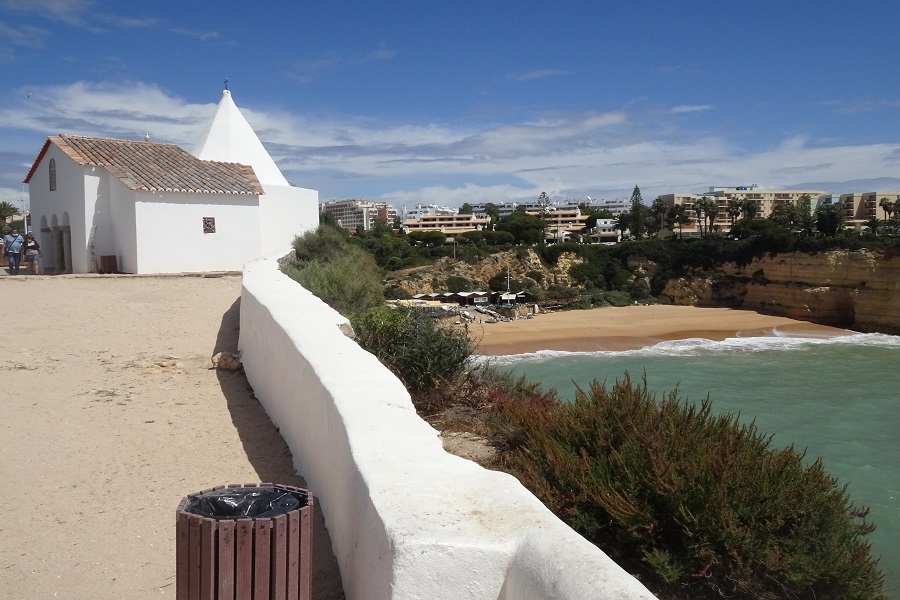 Senhora da Rocha in Armacao de Pera